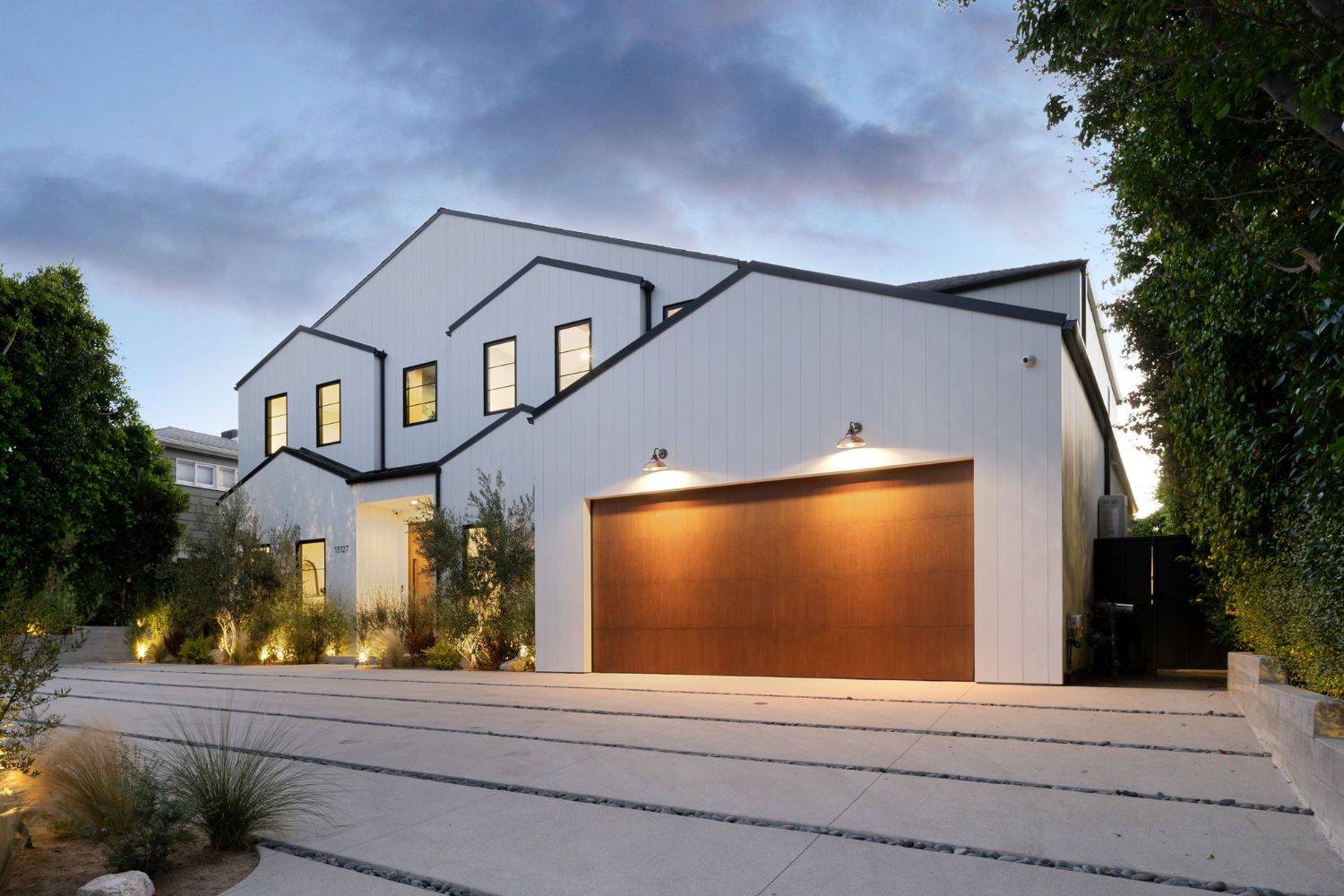 Reliable Garage Door Services In Macclesfield